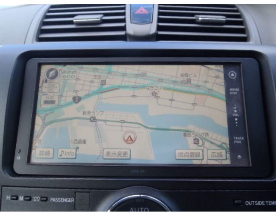 2011 Toyota Premio ZRT260 1.8X L Package - Image 7