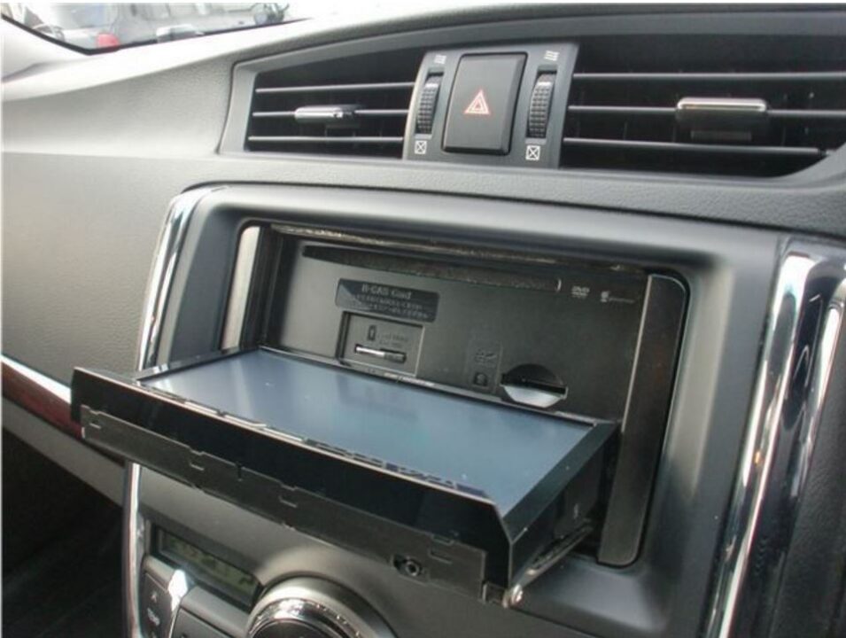 2012 Toyota Mark X GRX130 250G - Image 6