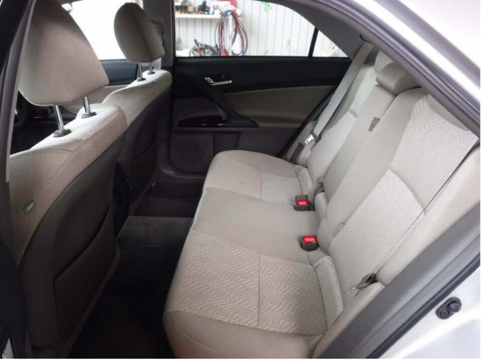 2011 Toyota Mark X GRX130 250G F Package - Image 10