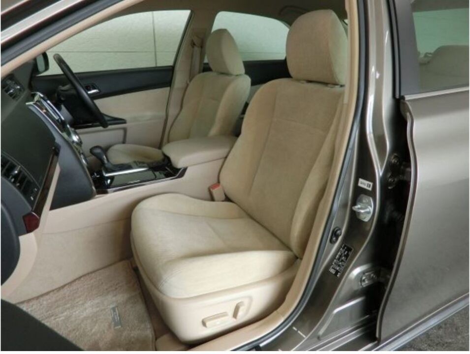 2010 Toyota Mark X GRX133 - Image 4