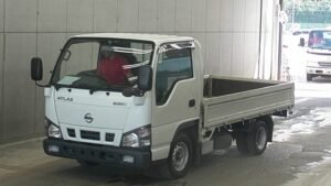 2004 Nissan ATLAS Flat Body Truck KR-AHR69
