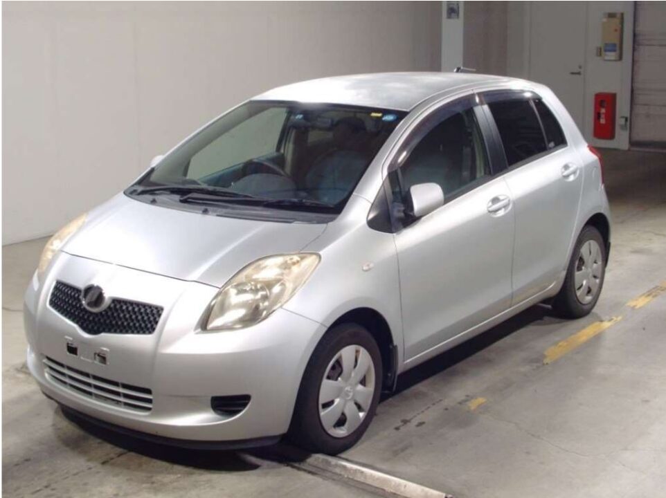 2005 Toyota VITZ KSP90 F - Image 2