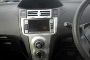 2005 Toyota VITZ KSP90 F