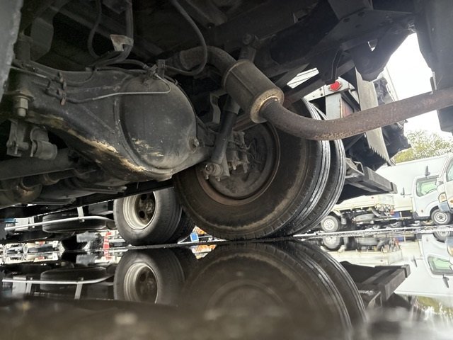 2003 Crane Truck Isuzu Elf KR-NPR72LR - Image 11