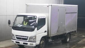 2002 Mitsubishi CANTER Box Truck KK-FE72EEV 2.8 Ton