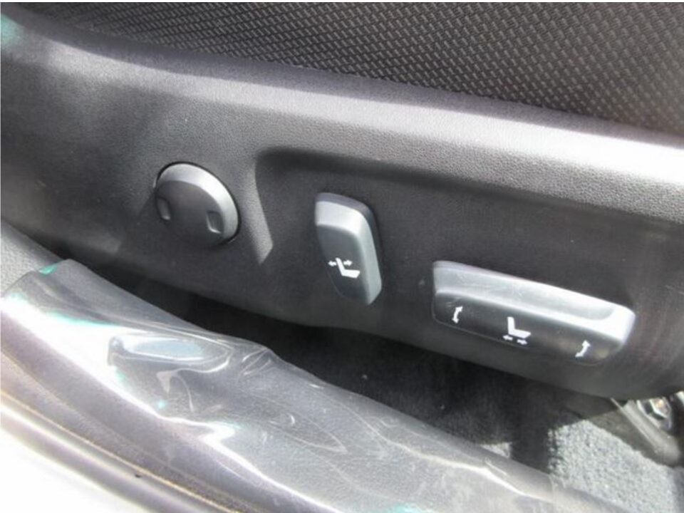 2014 Toyota Camry AVV50 HV 2.5 G package - Image 8