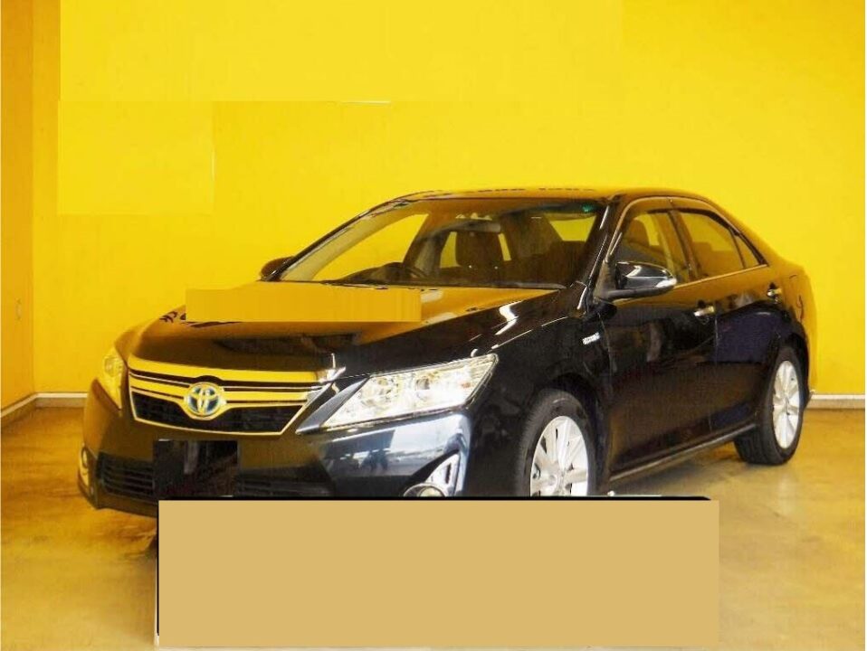 2013 Toyota Camry Hybrid AVV50 G Package