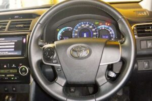 2013 Toyota Camry Hybrid AVV50 G Package