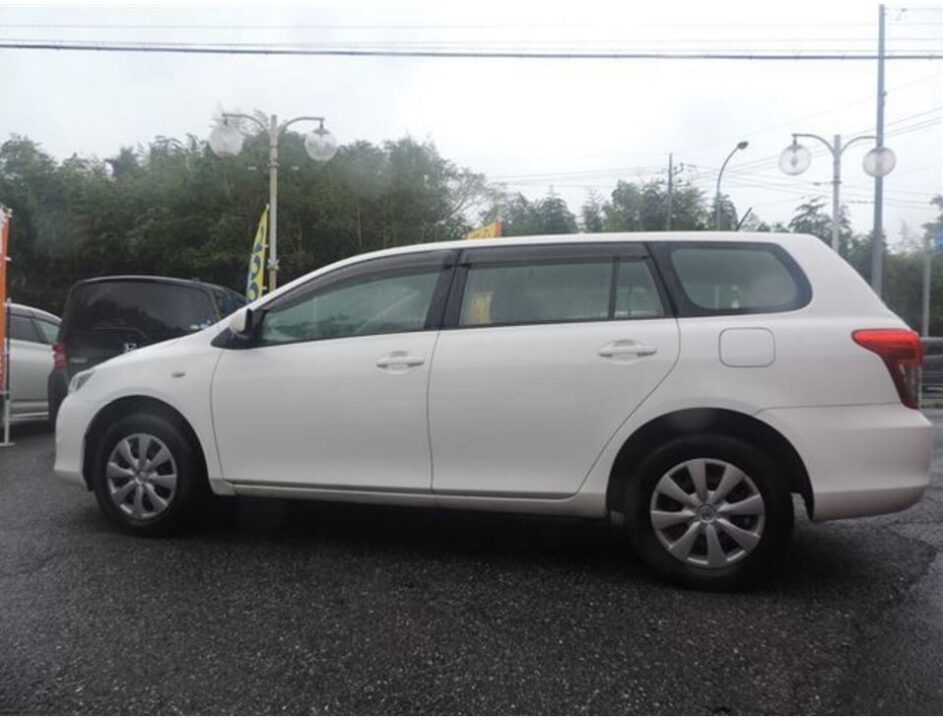 2009 Toyota Corolla Fielder NZE144G X - Image 4