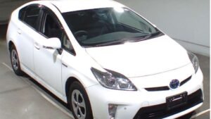 2013 Toyota Prius ZVW30 S