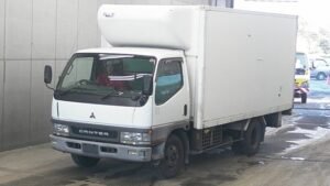 2001 Mitsubishi CANTER Freezer Box Truck KK-FE63EEV PG 2.8 Ton