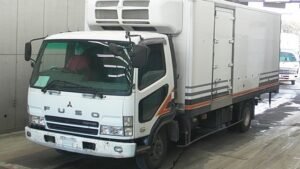 2004 Mitsubishi FIGHTER Freezer Box Truck KK-FK71HJ 2.9 Ton