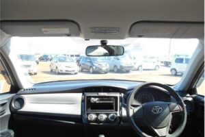 2013 Toyota Corolla Axio NZE164 1.5X