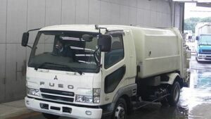 2002 Mitsubishi FIGHTER Garbage Truck KK-FK61HG