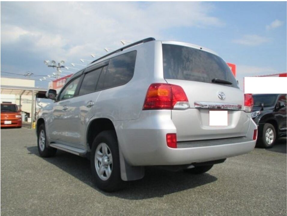 2014 Toyota Land Cruiser URJ202W GX - Image 2