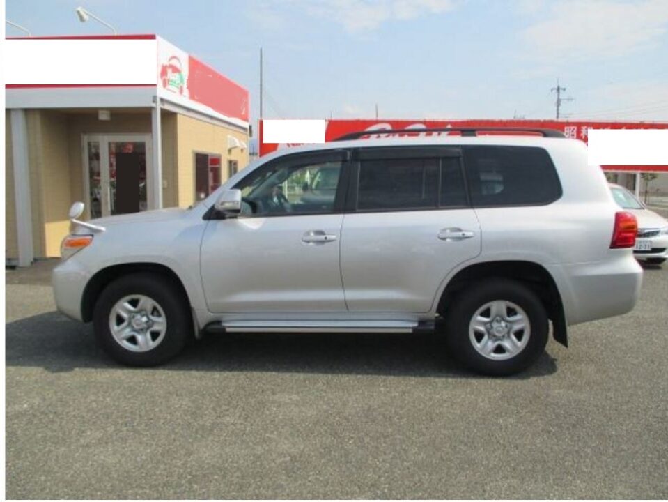 2014 Toyota Land Cruiser URJ202W GX - Image 3