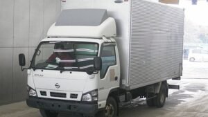2006 Nissan ATLAS Aluminum Box Truck PA-APR81N
