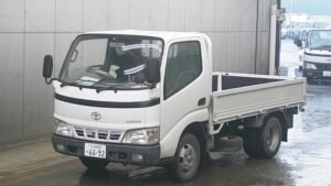 2003 Toyota DYNA Flat Body Truck KK-XZU307 2 Ton