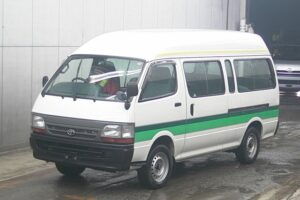 2003 Toyota HI-ACE COMMUTER Van GE-RZH124B