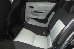 2013 TOYOTA AQUA NHP10 S