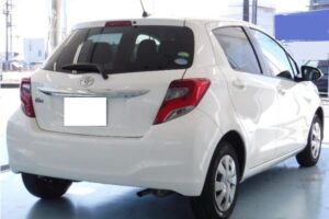 2015 TOYOTA Vitz DBA-KSP130 F M Package