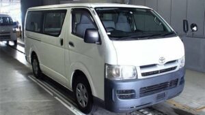 2005 TOYOTA Hiace Van TRH200V DX