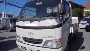 2005 TOYOTA Toyoace Flat Body Power Gate Truck KDY230 1500 Kg