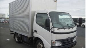 2008 TOYOTA Toyoace Aluminum Box Truck XZU304 3 Ton