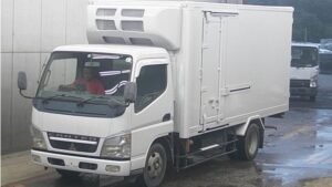 2004 MITSUBISHI Canter Freezer Box Truck FE72EEV