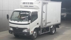 2009 TOYOTA Dyna Frezer Box Truck XZU334 2950 Kg