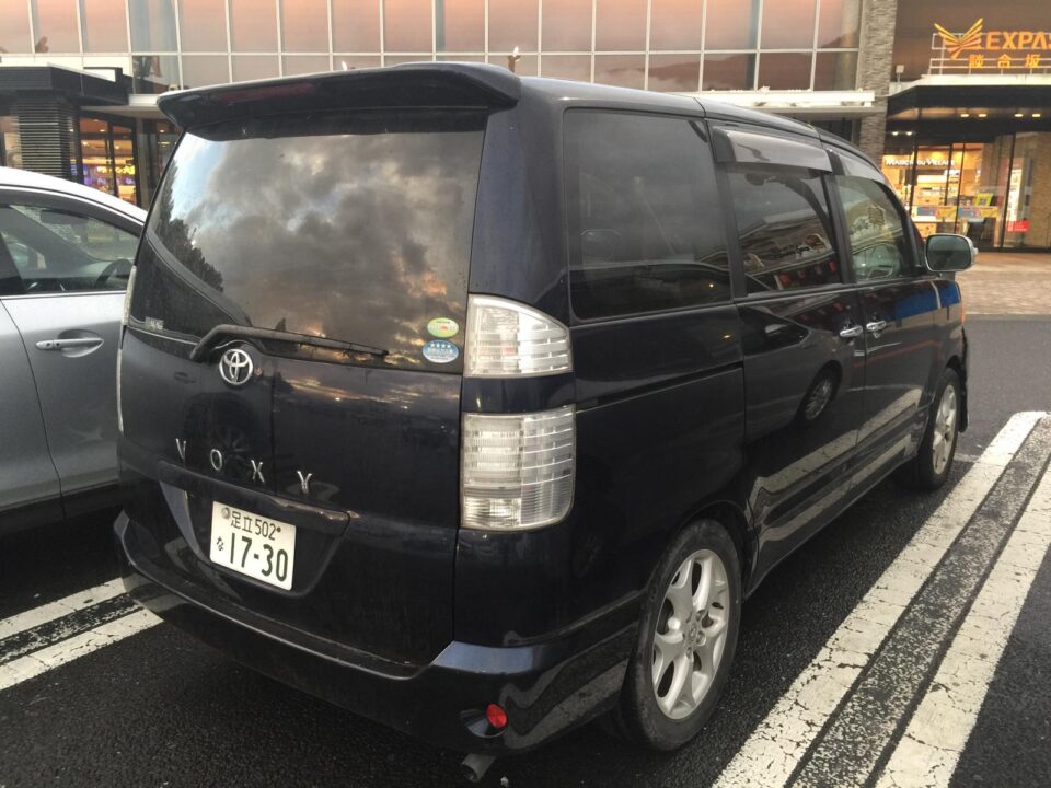 2006 TOYOTA VOXY DBA-AZR60G - Image 3