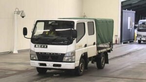 Double Cab Truck Fuso Canter Guts 2002