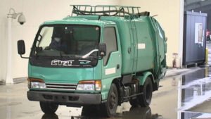 Garbage Truck Isuzu Elf 2002