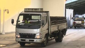 Flat Body Fuso Canter 2005