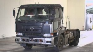 Trailer Head UD Nissan UD 2000