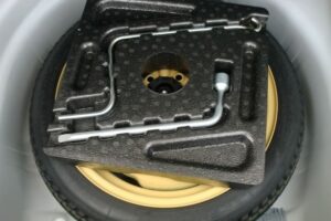 2013 TOYOTA ALLION  DBA-ZRT260