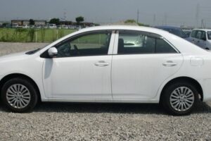 2013 TOYOTA ALLION  DBA-ZRT260