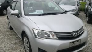 2013 TOYOTA COROLLA AXIO  DBA-NZE161