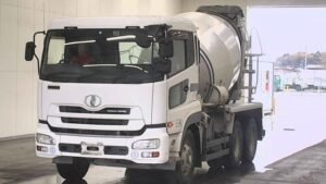 Concrete Mixer Nissan Quon  2006