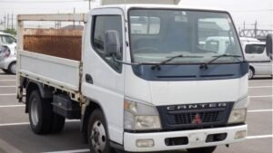2004 Flat Body Mitsubishi Fuso Canter KK-FE70EB