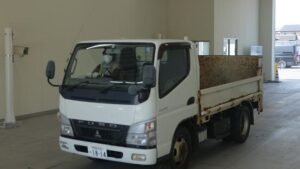 2011 Flat Body Mitsubishi Fuso Canter PDG-FG70D
