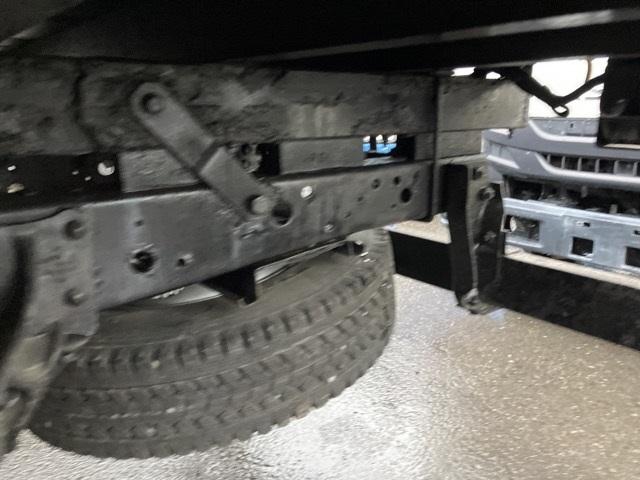 2005 Crane Truck Isuzu Elf PB-NKR81AN - Image 9