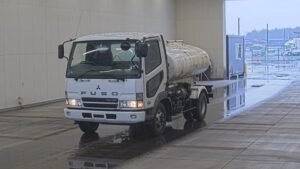 2005 Tank Truck Mitsubishi Fuso Fighter PA-FK71DC