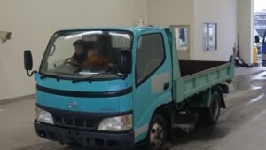 2003 Dump Tipper Hino Dutro KK-XZU352T