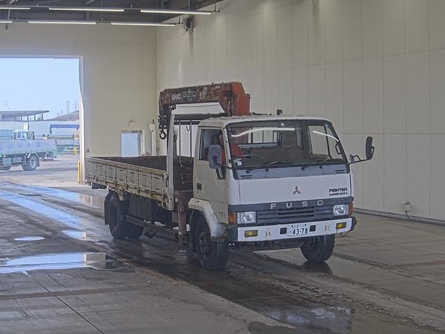 1989 Crane Truck Mitsubishi Fuso Fighter Mignon P-FK337HK - Image 1