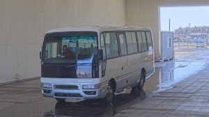 2001 Bus Nissan Civilian KK-BHW41