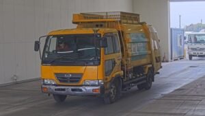 2001 Garbage Truck Nissan UD KK-MK252EH