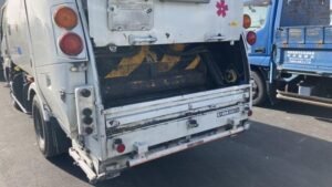 2009 Garbage Truck Hino Dutro BDG-XZU304X