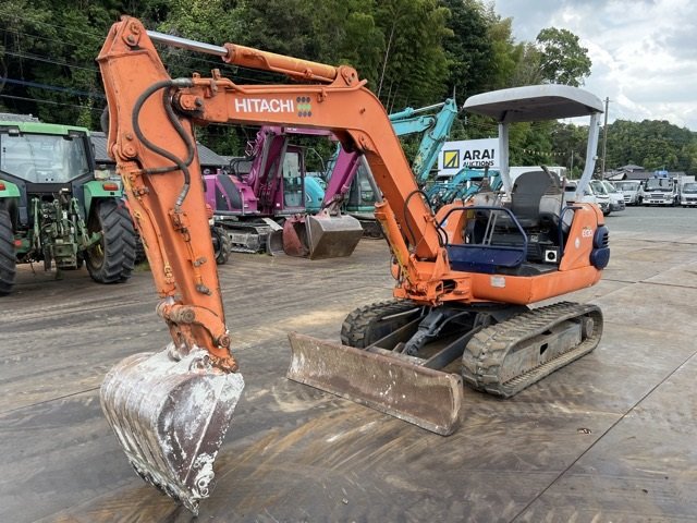 MINI EXCAVATOR EX30-2