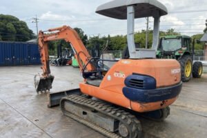 MINI EXCAVATOR EX30-2